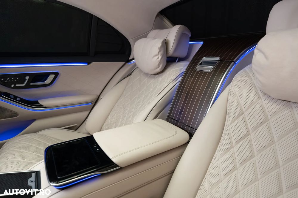 Mercedes-Benz S 500 4MATIC MHEV - 33