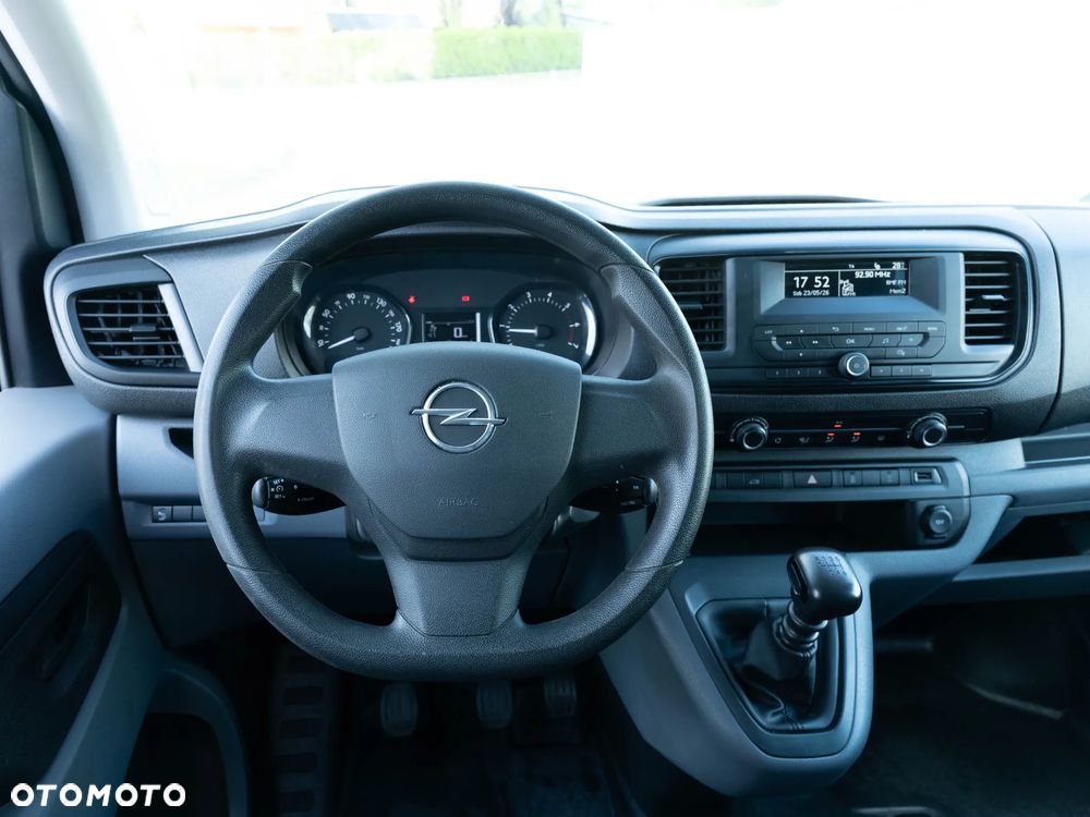 Opel Vivaro - 19