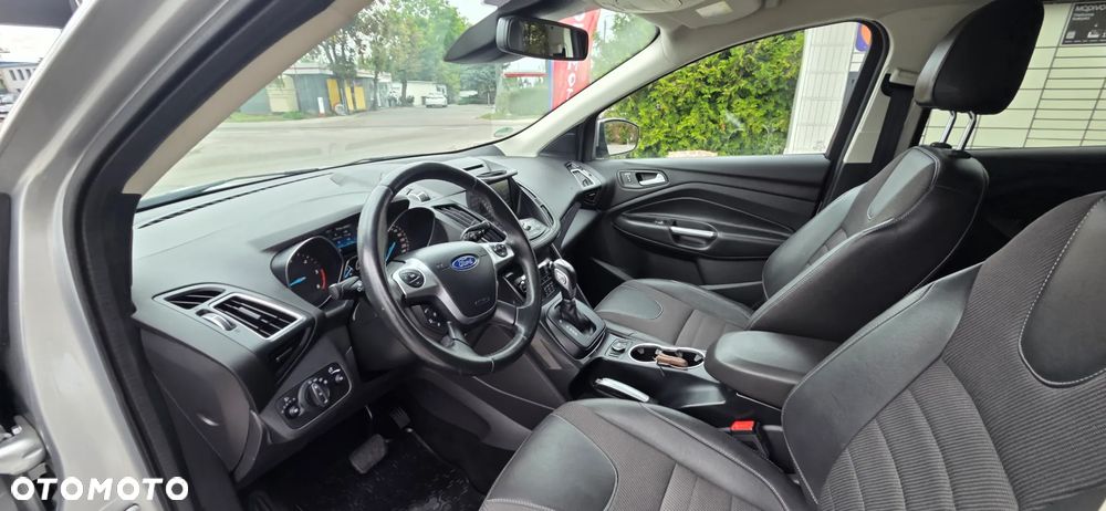 Ford Kuga 2.0 TDCi 4x4 Titanium - 30