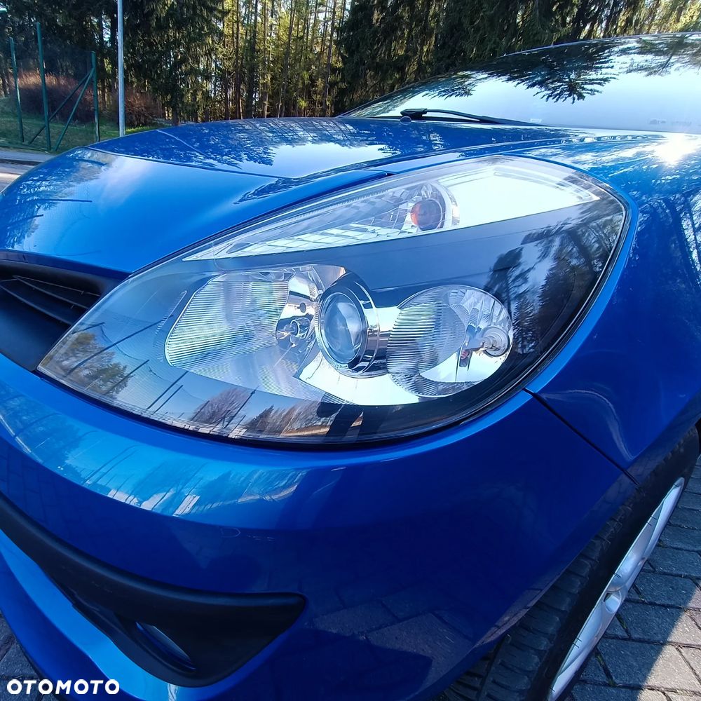 Renault Clio 1.6 16V Extreme - 25