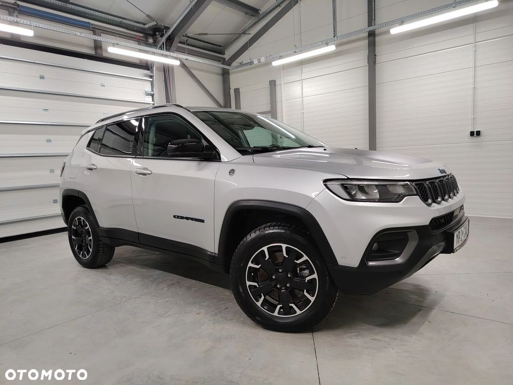 Jeep Compass 1.3 T4 4xe Automatik Trailhawk - 3