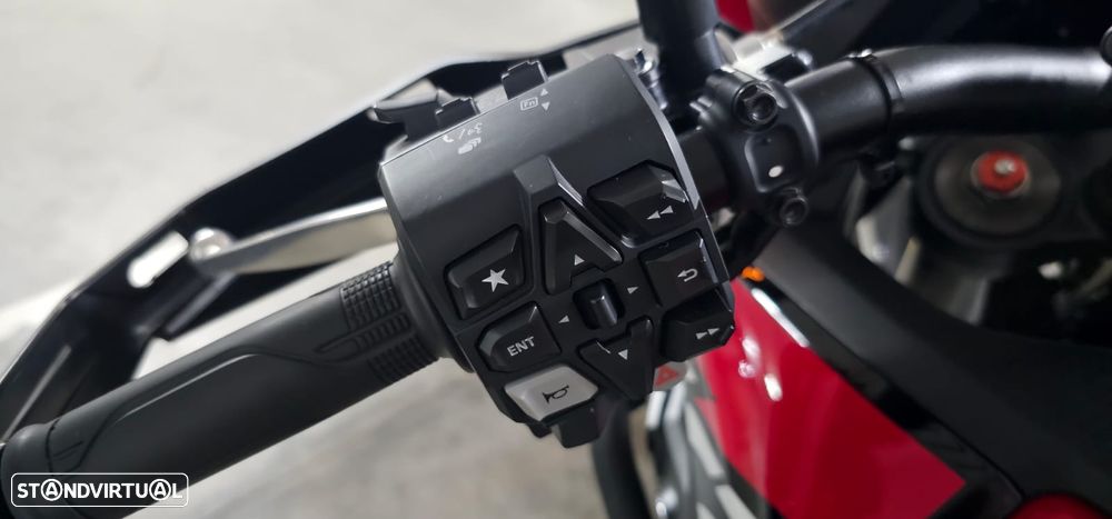 Honda Africa Twin CRF 1100 - 7