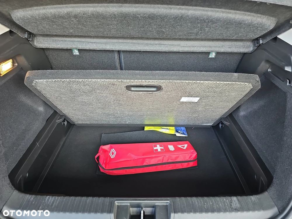 Renault Captur 1.3 TCe mHEV Techno EDC - 23