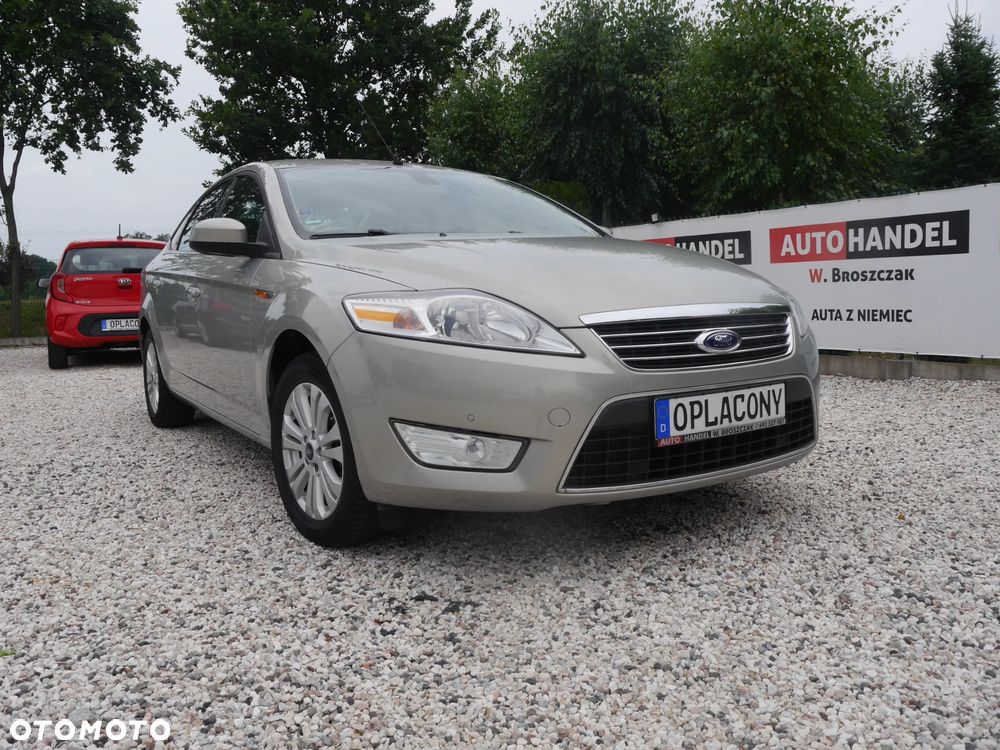 Ford Mondeo 2.0 Ghia Executive - 1
