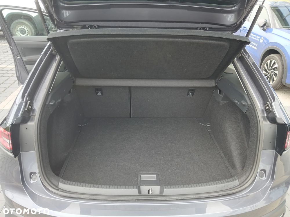 Volkswagen Taigo 1.0 TSI Style DSG - 8
