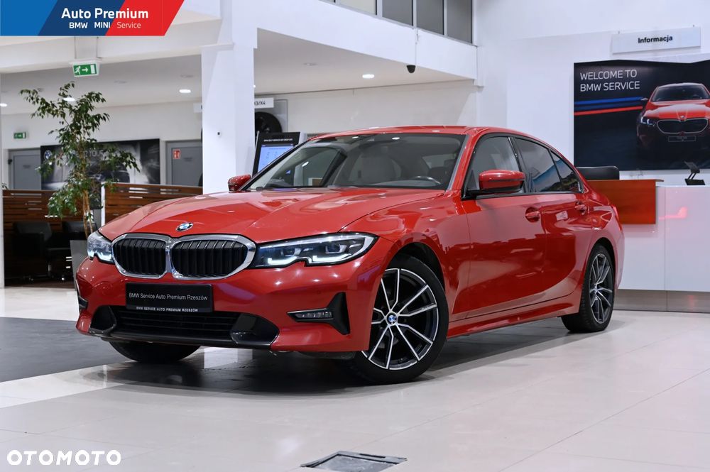 BMW Seria 3 320i - 4