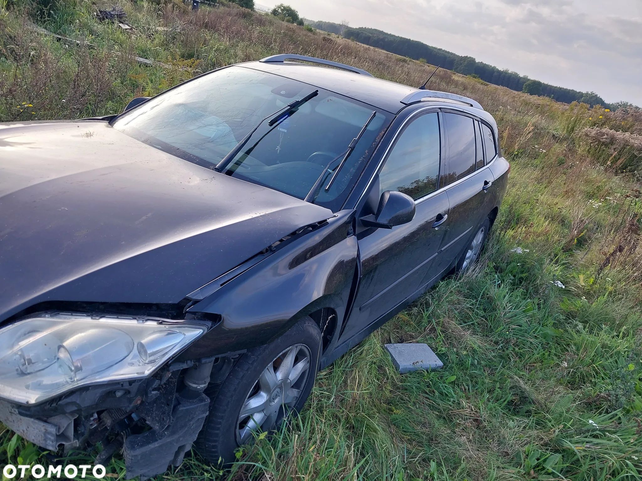 Renault Laguna - 1