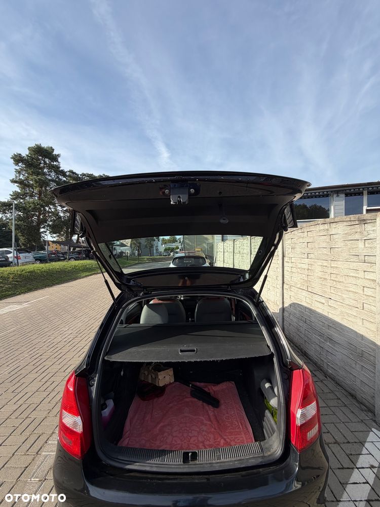 Skoda Fabia 1.4 16V Joy - 10