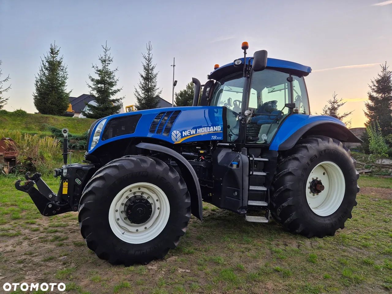 New Holland T8-300 BARDZO ŁADNY Duży traktor GPS - 1