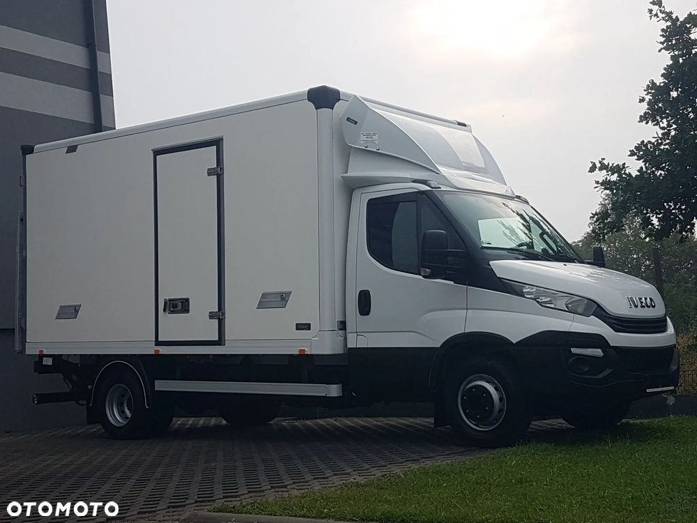 Iveco DAILY 70-180 WINDA 8EP KONTENER 4,39x2,20x2,20 IZOTERMA KLIMA 7TON BLIŹNIAKI - 29