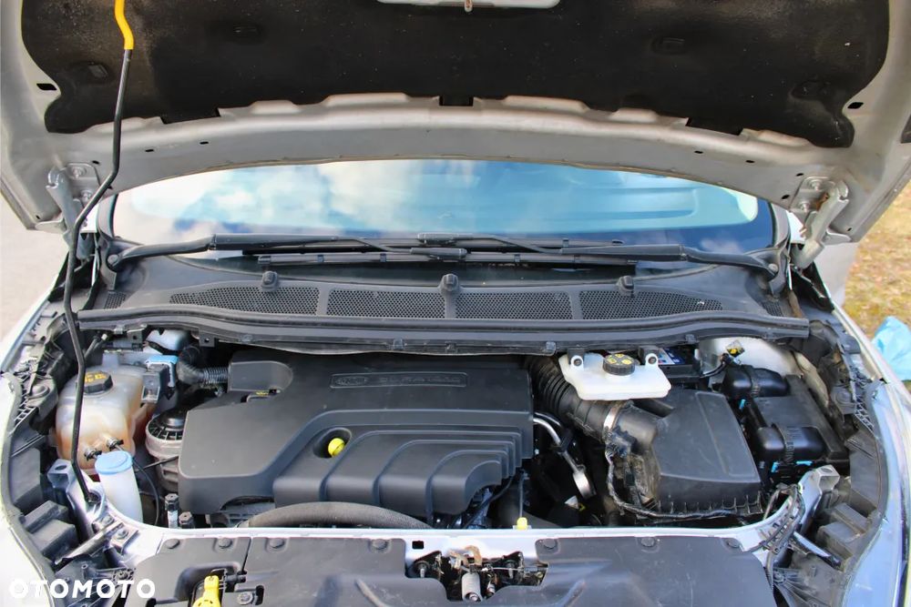 Ford S-Max 2.0 TDCi Titanium - 36