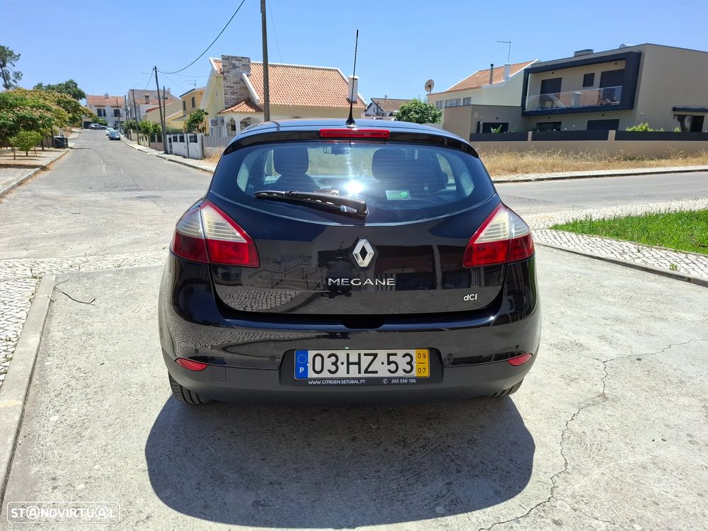 Renault Mégane 1.5 dCi Confort - 5