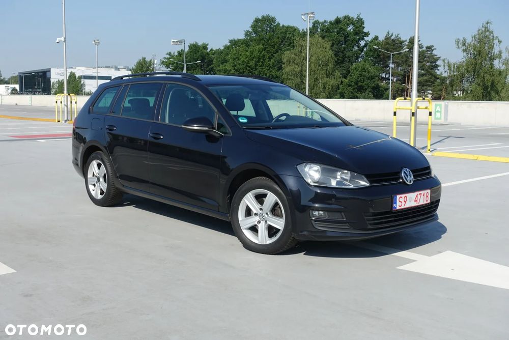 Volkswagen Golf 1.2 TSI BlueMotion Technology Comfortline - 4