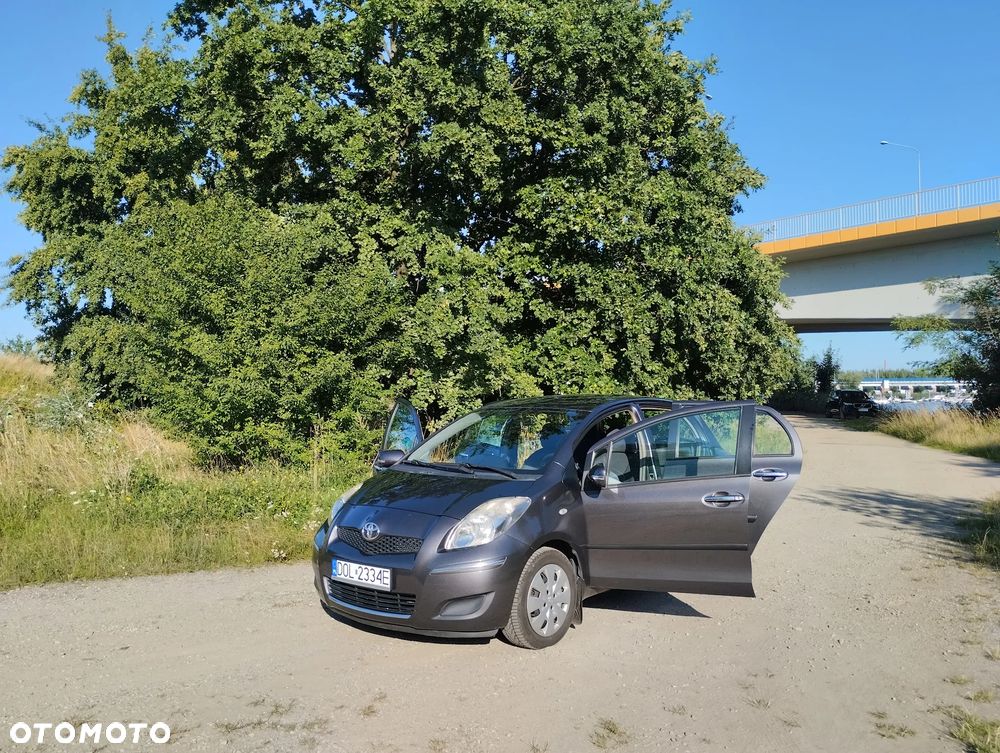 Toyota Yaris 1.33 VVT-i Sol - 9