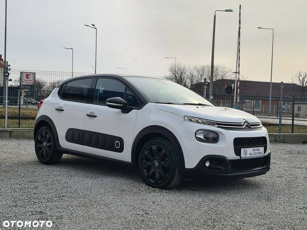 Citroën C3 1.2 PureTech Shine EAT6 - 8