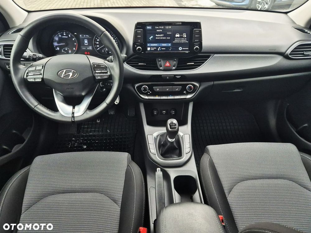 Hyundai i30 1.5 T-GDI 48V Modern - 36