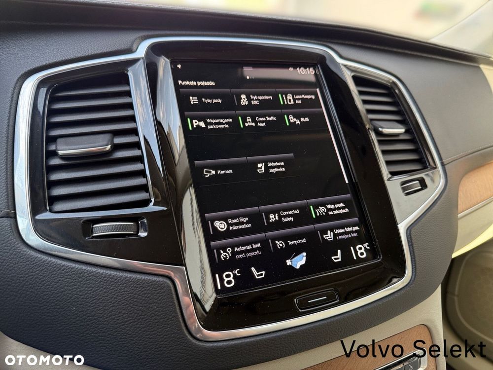 Volvo XC 90 - 21
