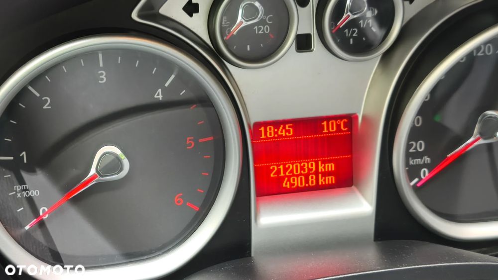 Ford Focus 1.6 TDCi Ambiente - 6