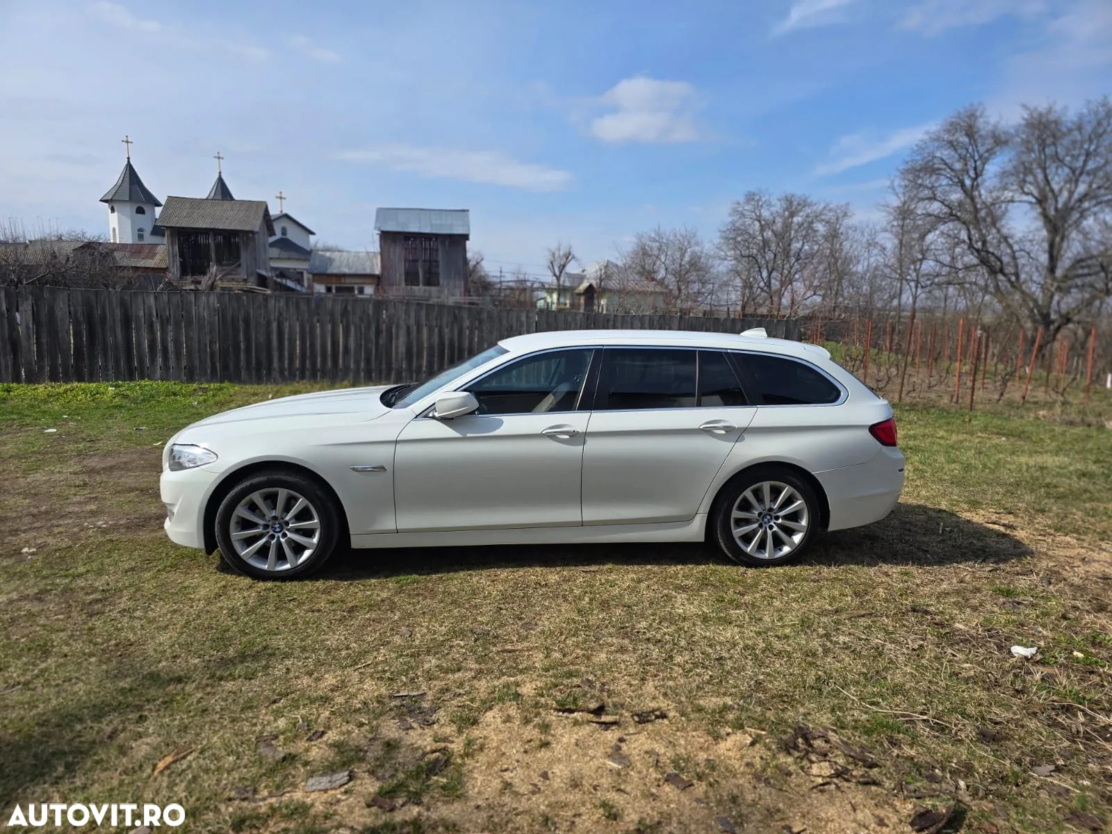 BMW Seria 5 520d Touring Aut. Luxury Line - 11