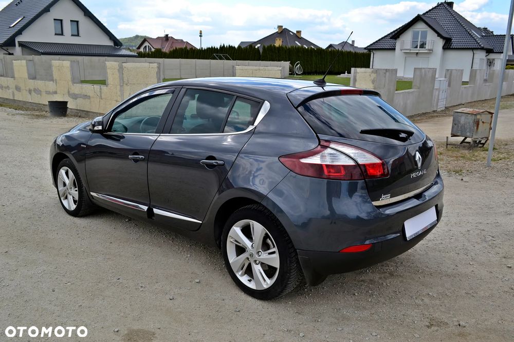 Renault Megane ENERGY TCe 115 Start & Stop LIMITED - 8