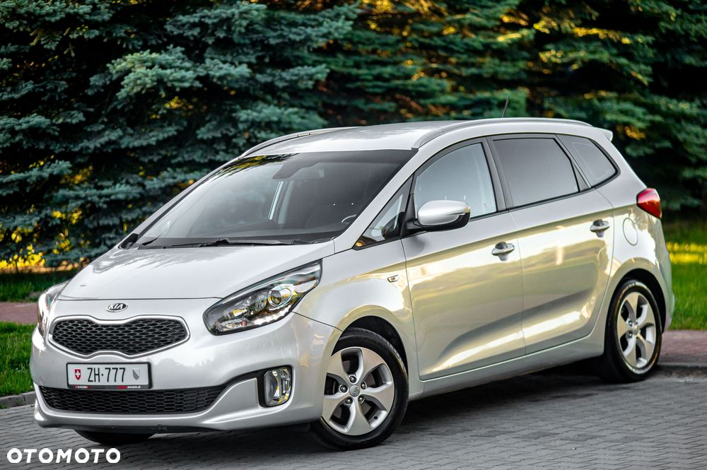 Kia Carens 1.7 CRDi Vision - 6