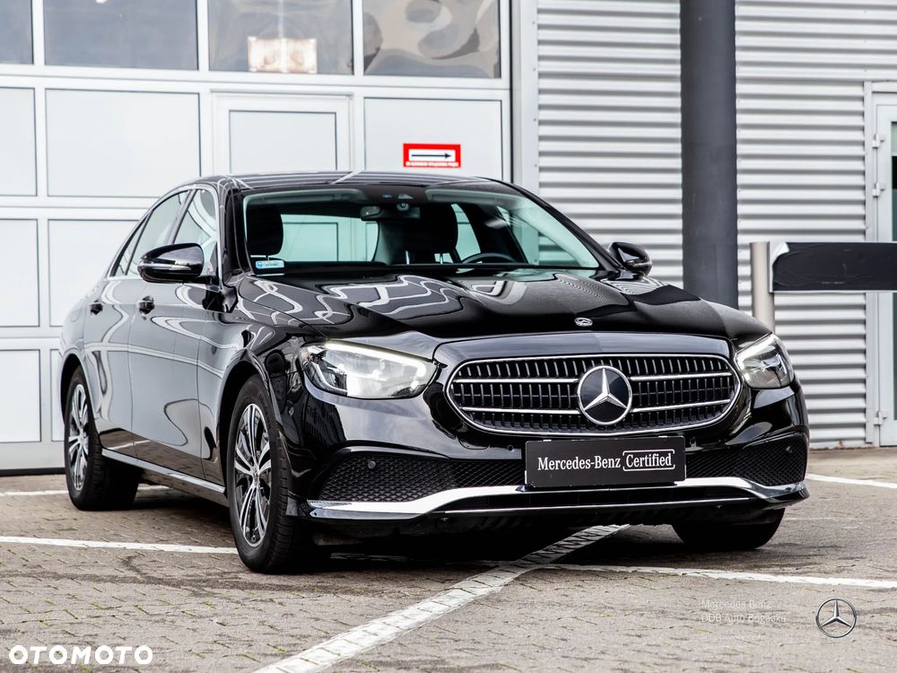 Mercedes-Benz Klasa E 220 d 4-Matic Avantgarde - 4