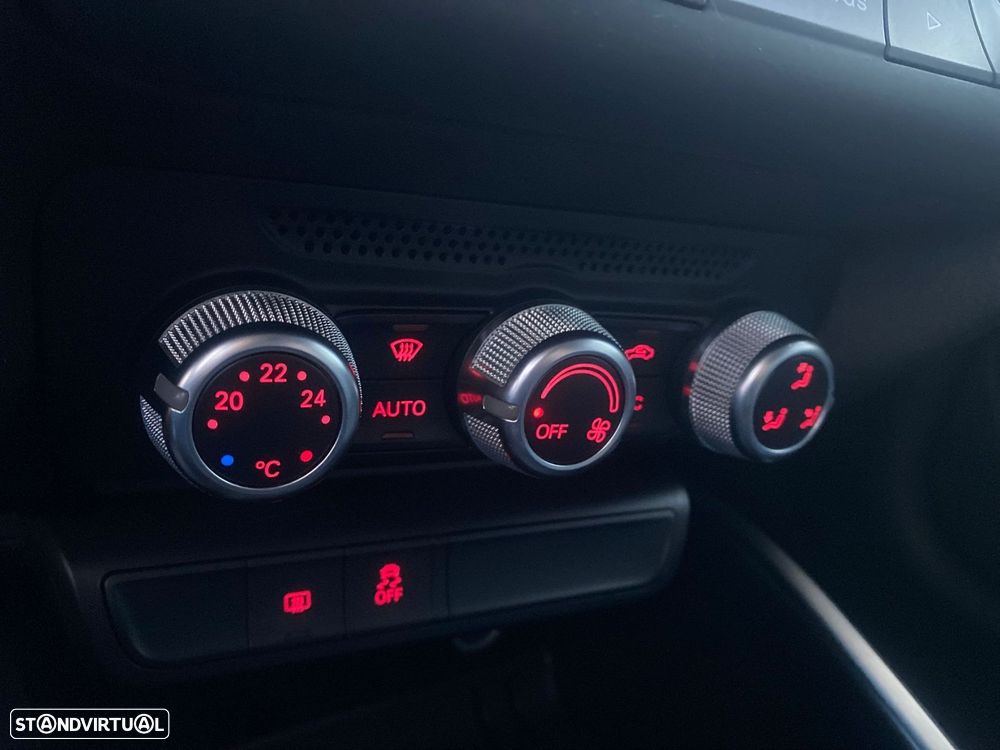 Audi A1 1.6 TDI S-line - 19