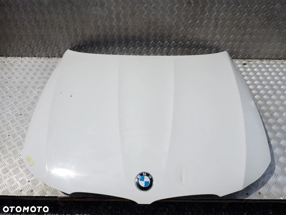 MASKA BMW E90 E91 LIFT KOLOR BIAŁY - 1