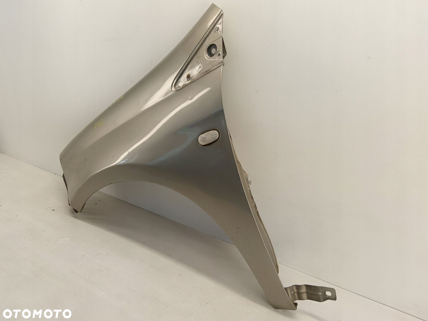 BŁOTNIK LEWY PRZEDNI FIAT GRANDE PUNTO 05-18 272/8 - 4
