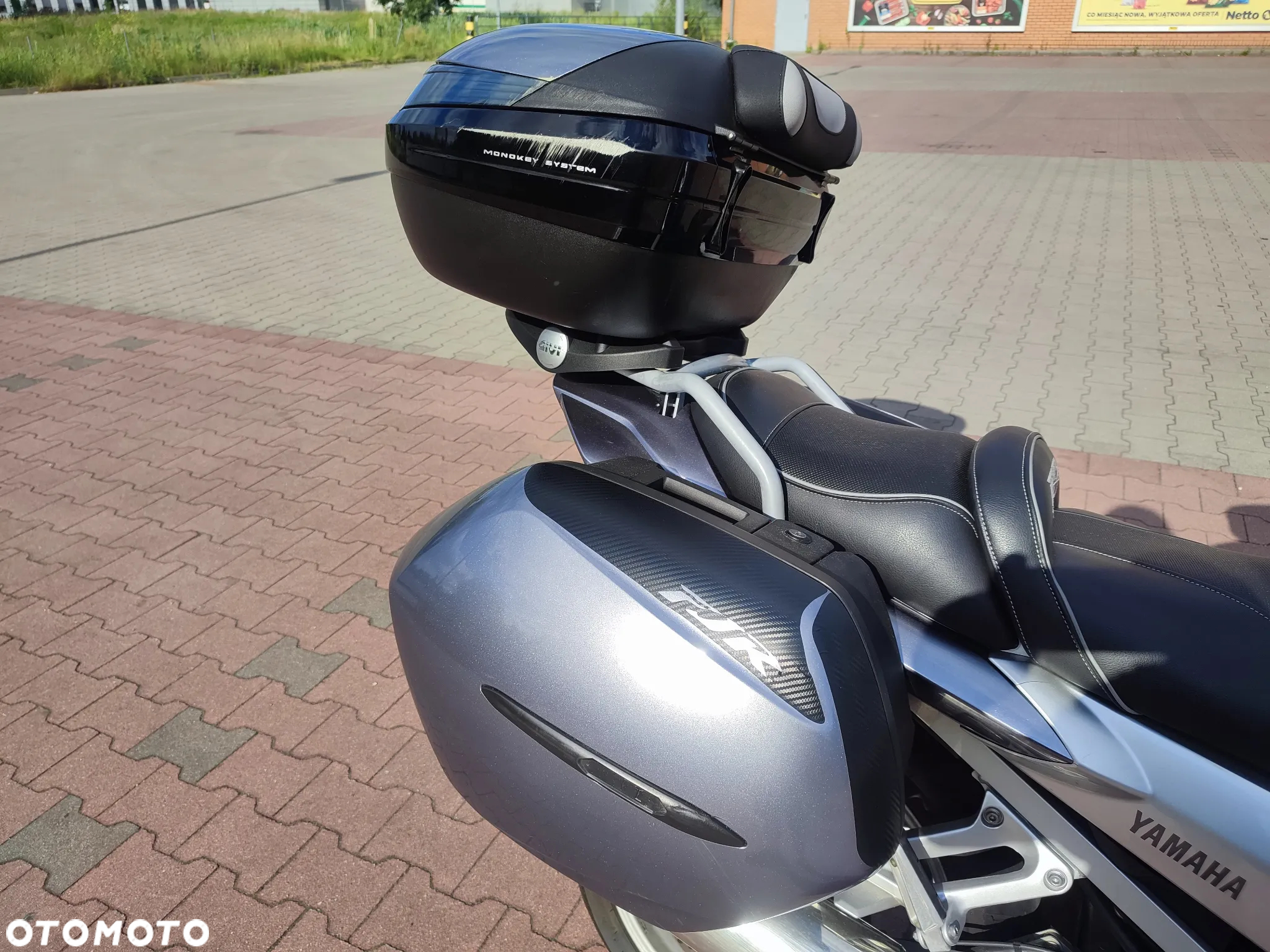 Yamaha FJR - 9