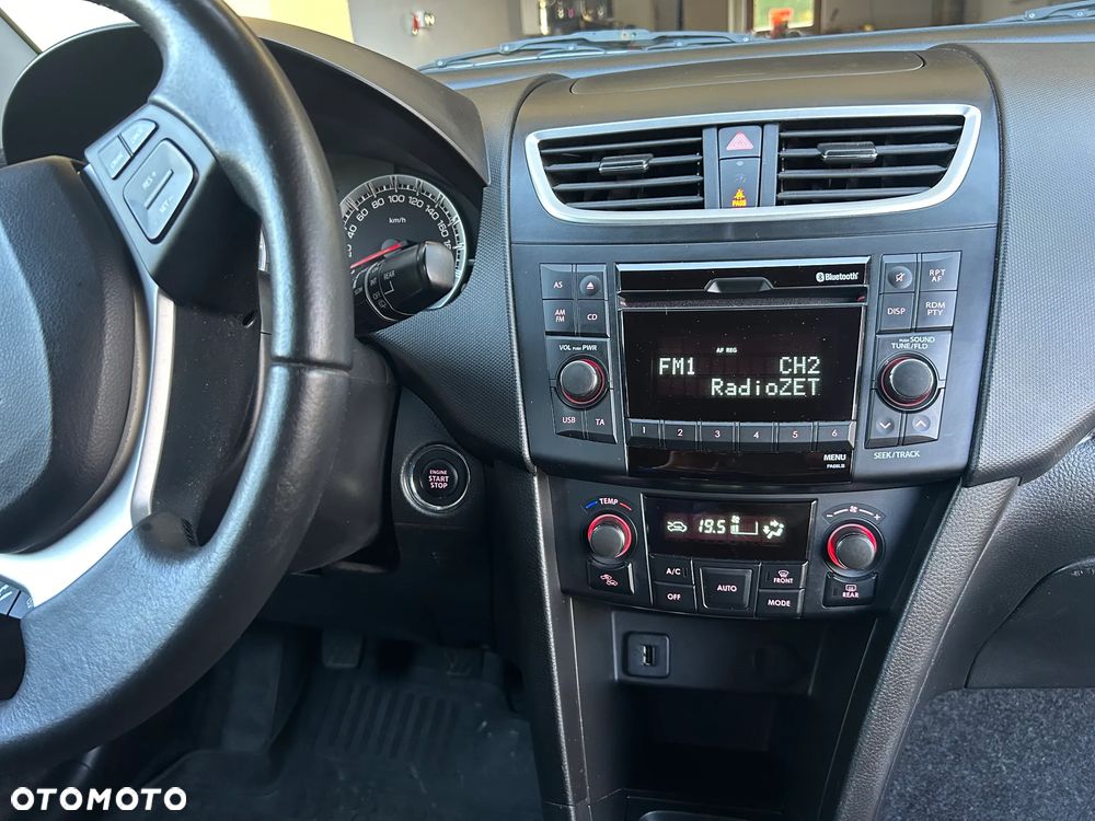 Suzuki Swift 1.2 Premium - 8