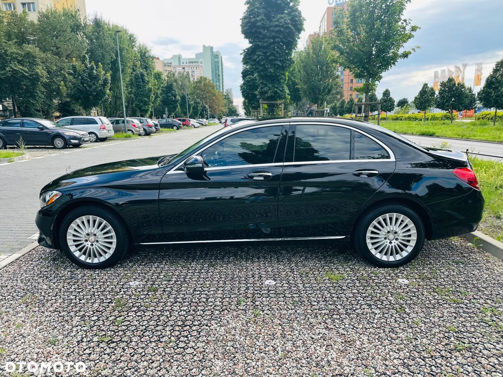 Mercedes-Benz Klasa C 300 7G-TRONIC - 6
