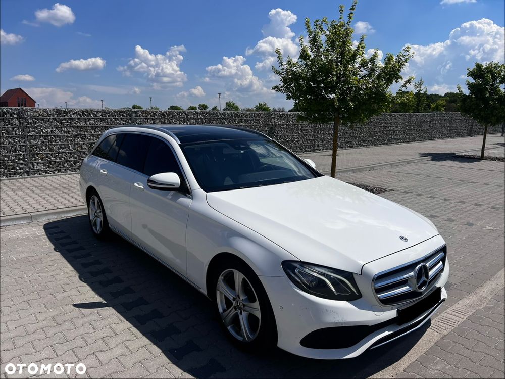 Mercedes-Benz Klasa E 220 d 9G-TRONIC Avantgarde - 22