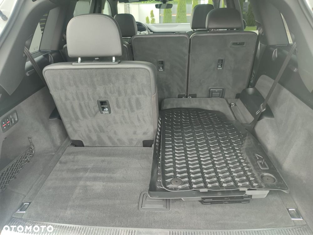 Audi Q7 - 18