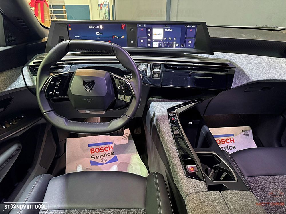 Peugeot 3008 1.2 Hybrid Allure e-DCS6 - 20