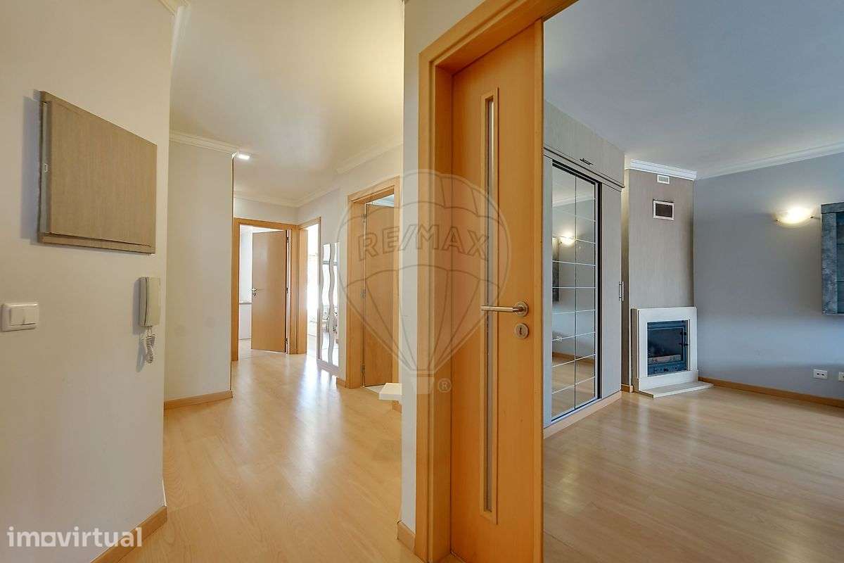 Apartamento T2 para arrendamento - Grande imagem: 2/20