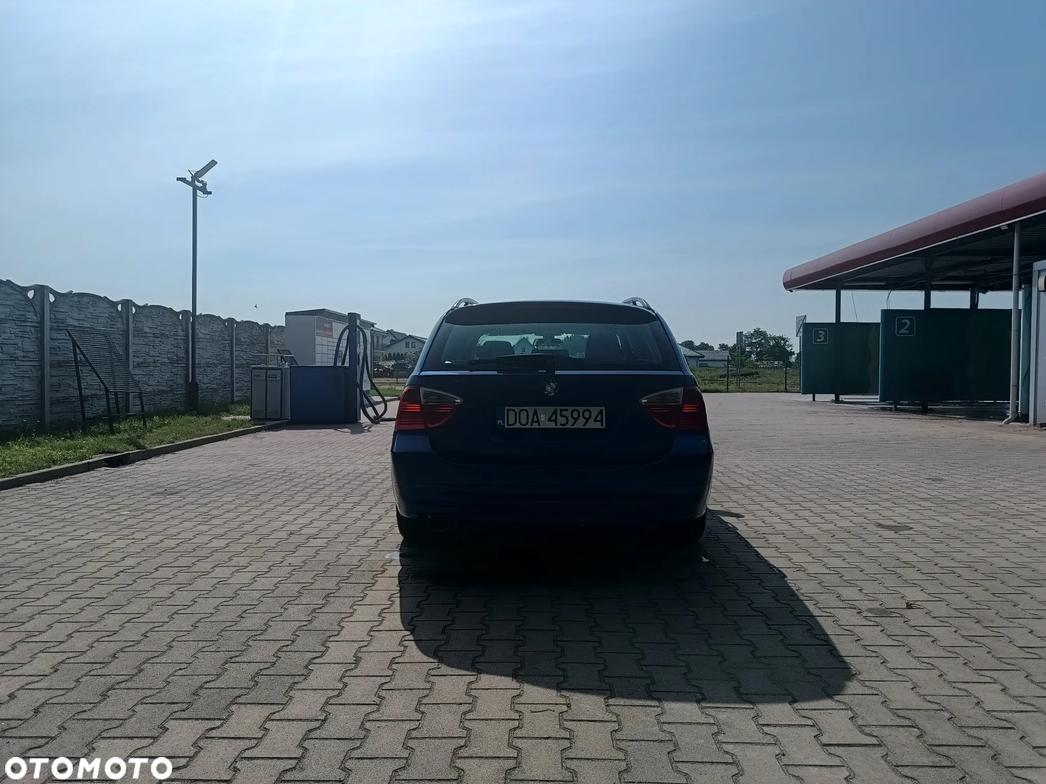 BMW Seria 3 318d Touring - 6