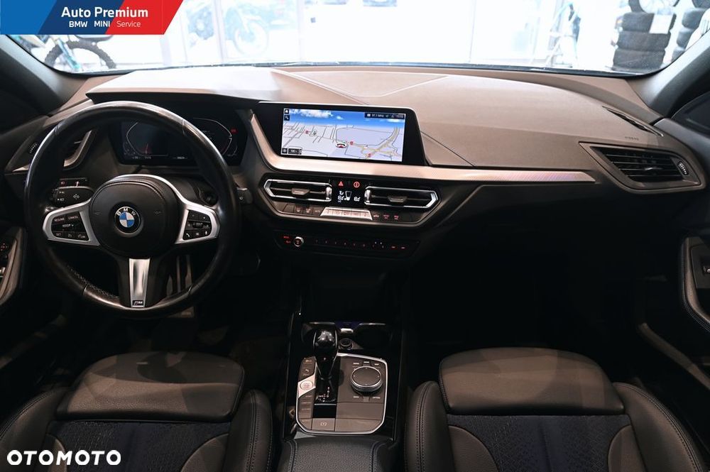 BMW Seria 1 118i M Sport - 12