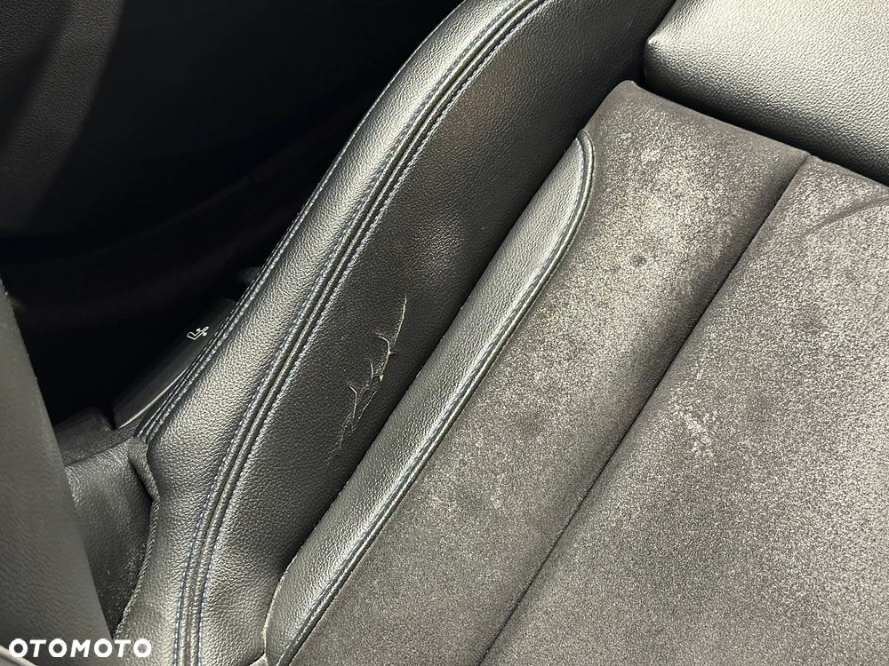 BMW Seria 3 320d xDrive M Sport sport - 21