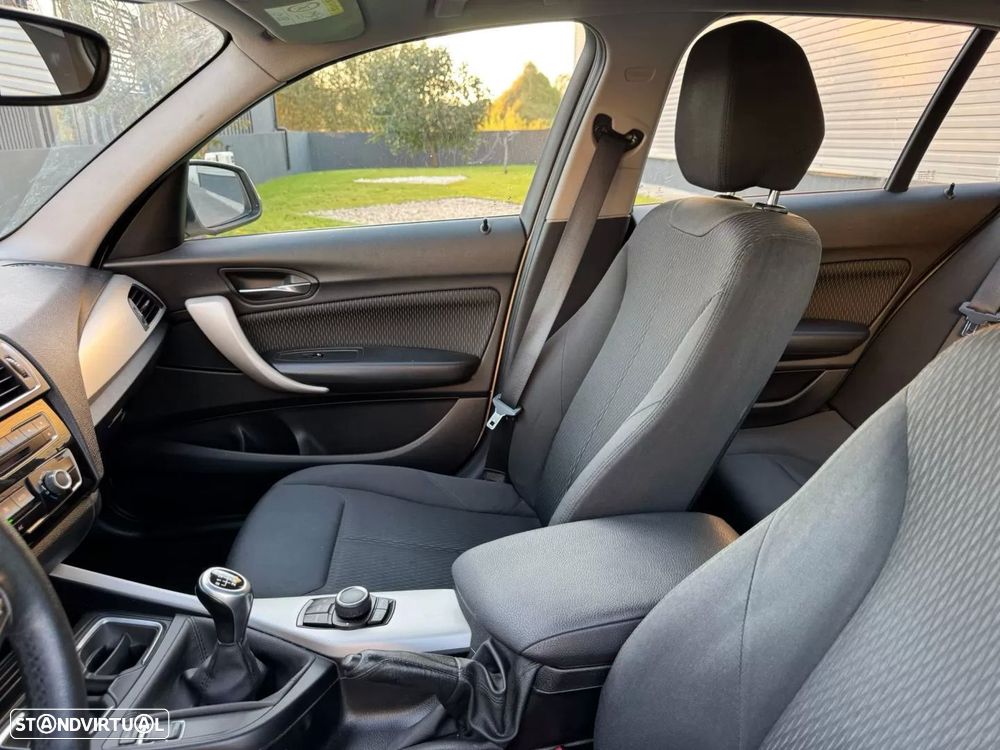 BMW 116 d EDynamics Line Sport - 38