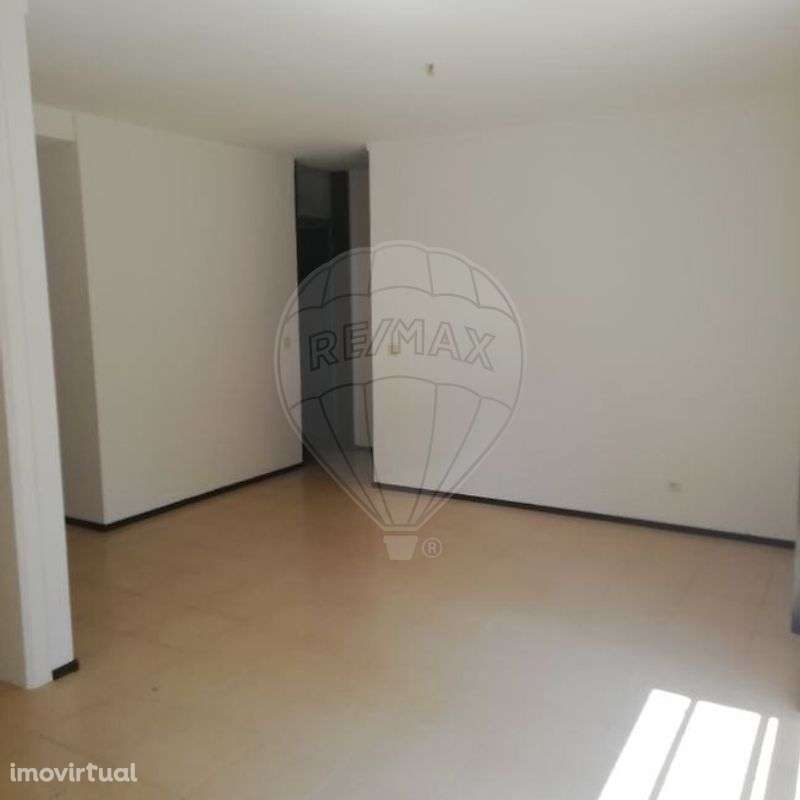 Apartamento T2 para arrendamento - Grande imagem: 5/13