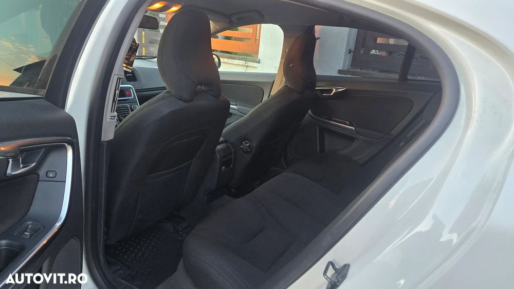 Volvo S60 D3 Start-Stop Momentum - 7