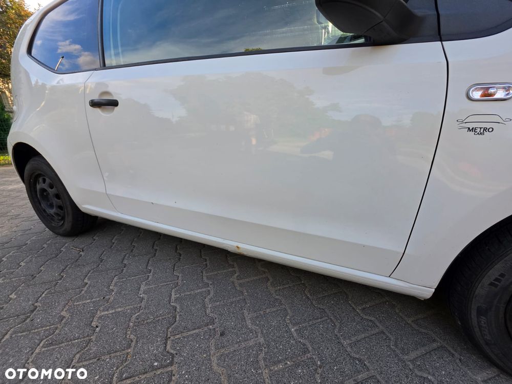 Volkswagen up! - 17