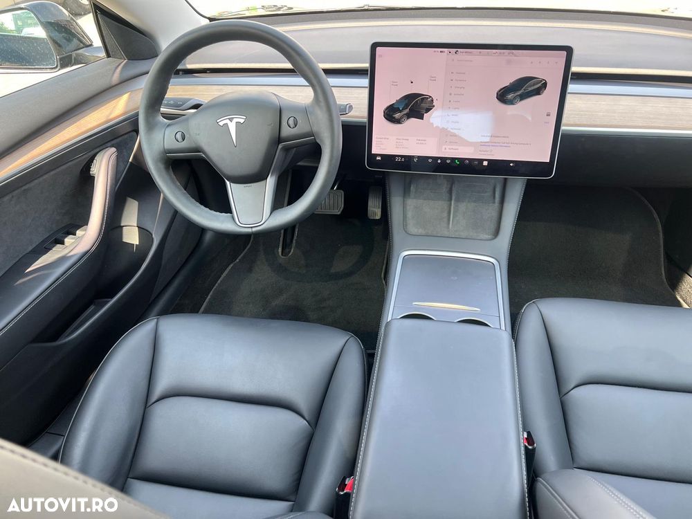 Tesla Model 3 Standard - 7