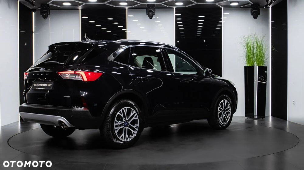 Ford Kuga 2.5 FHEV FWD Titanium - 8