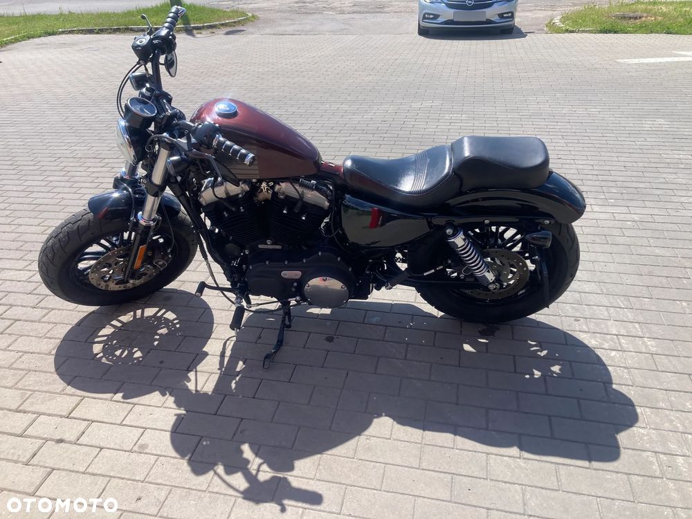 Harley-Davidson Sportster Forty-Eight - 28