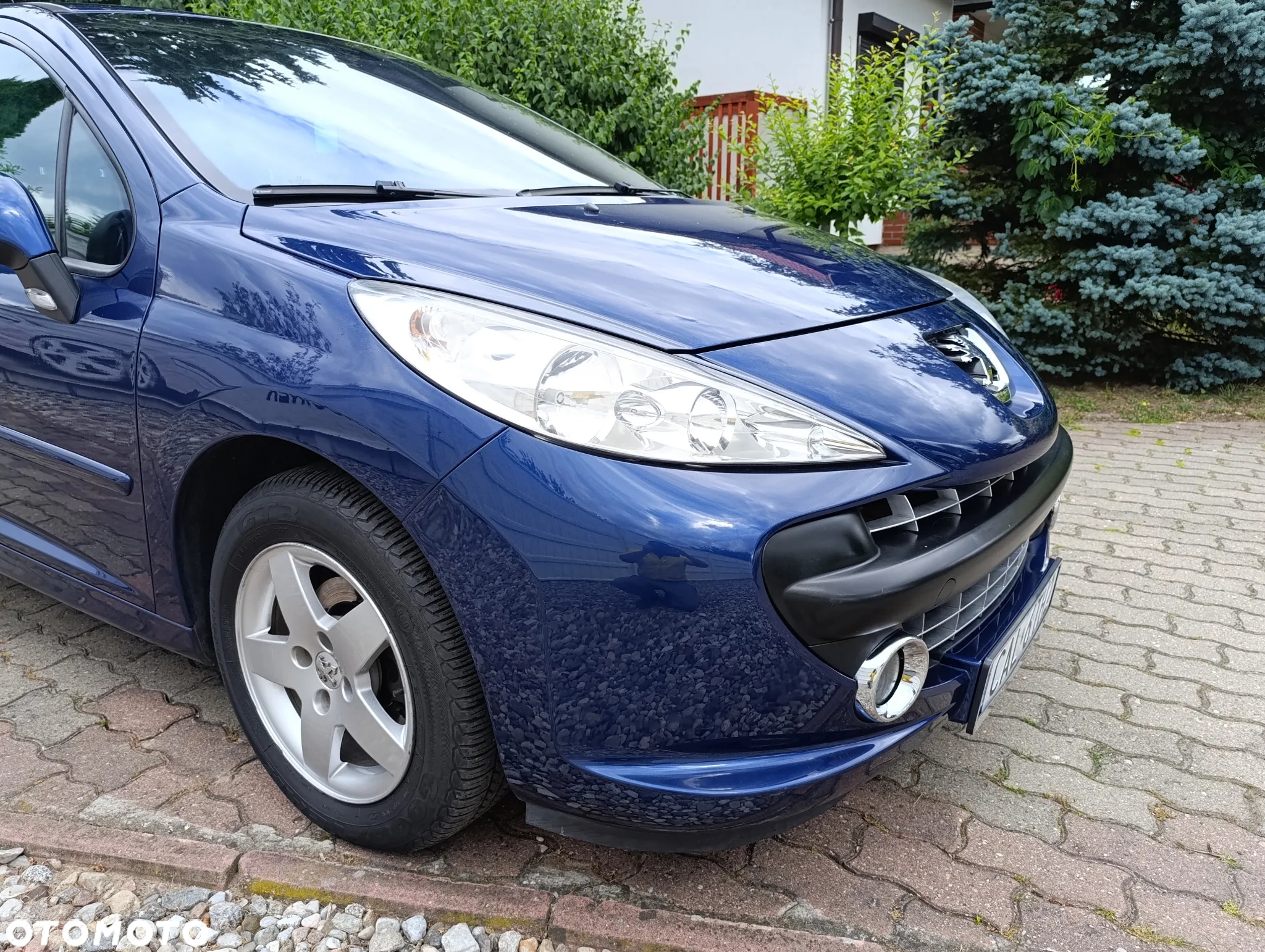 Peugeot 207 - 16