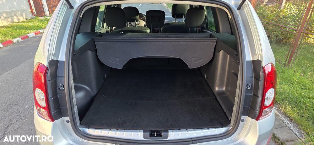 Dacia Duster dCi 110 FAP 4x4 Laureate - 8