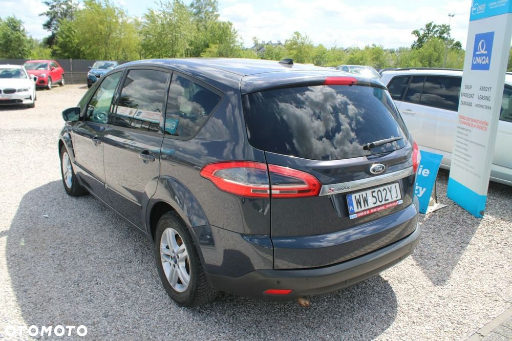 Ford S-Max - 8