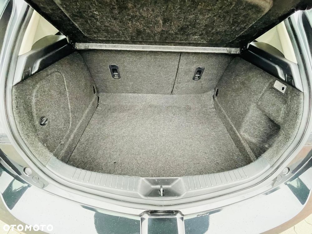 Mazda 3 1.6 MZR Exclusive-Line - 22